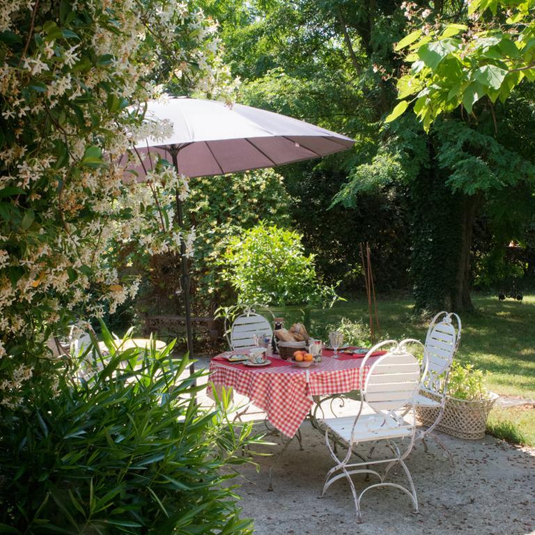 D'hotes Les Baumes Bed & Breakfast *